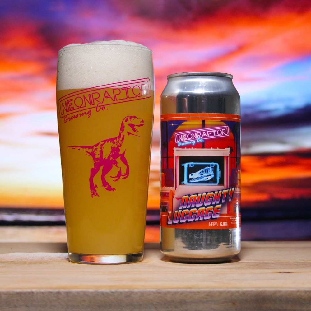 Naughty Luggage / NE IPA / 6.8%