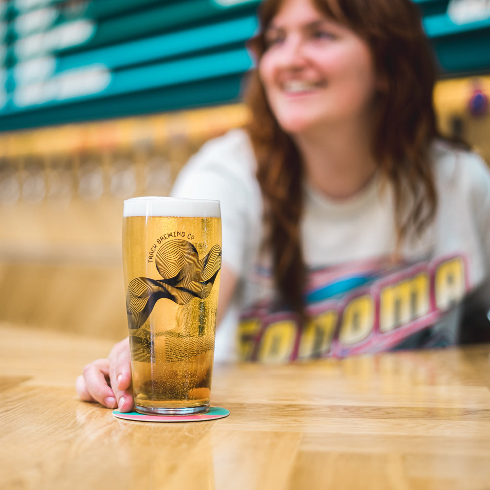 Track Taproom Glass / 568ml